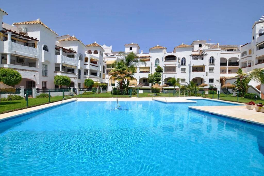 Apartamento Estupendo apartamento el la mejor ubicación Benalmádena Exterior foto